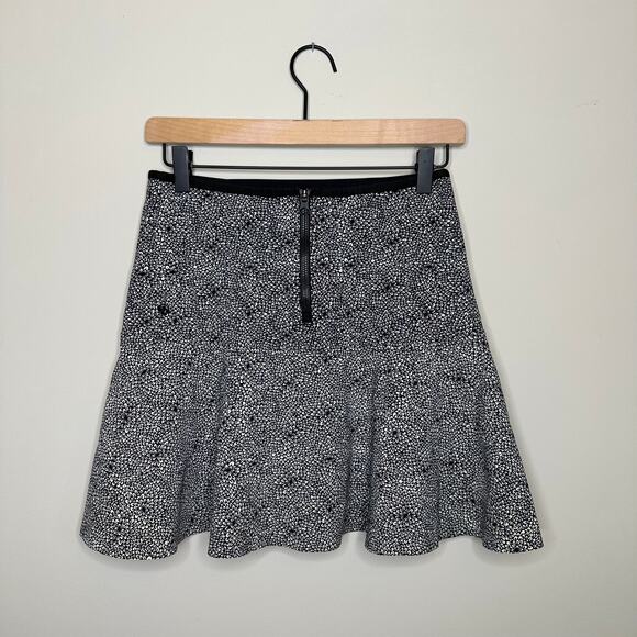 NWOT Lululemon Black & White Floral Tennis Skirt - Picture 5 of 6